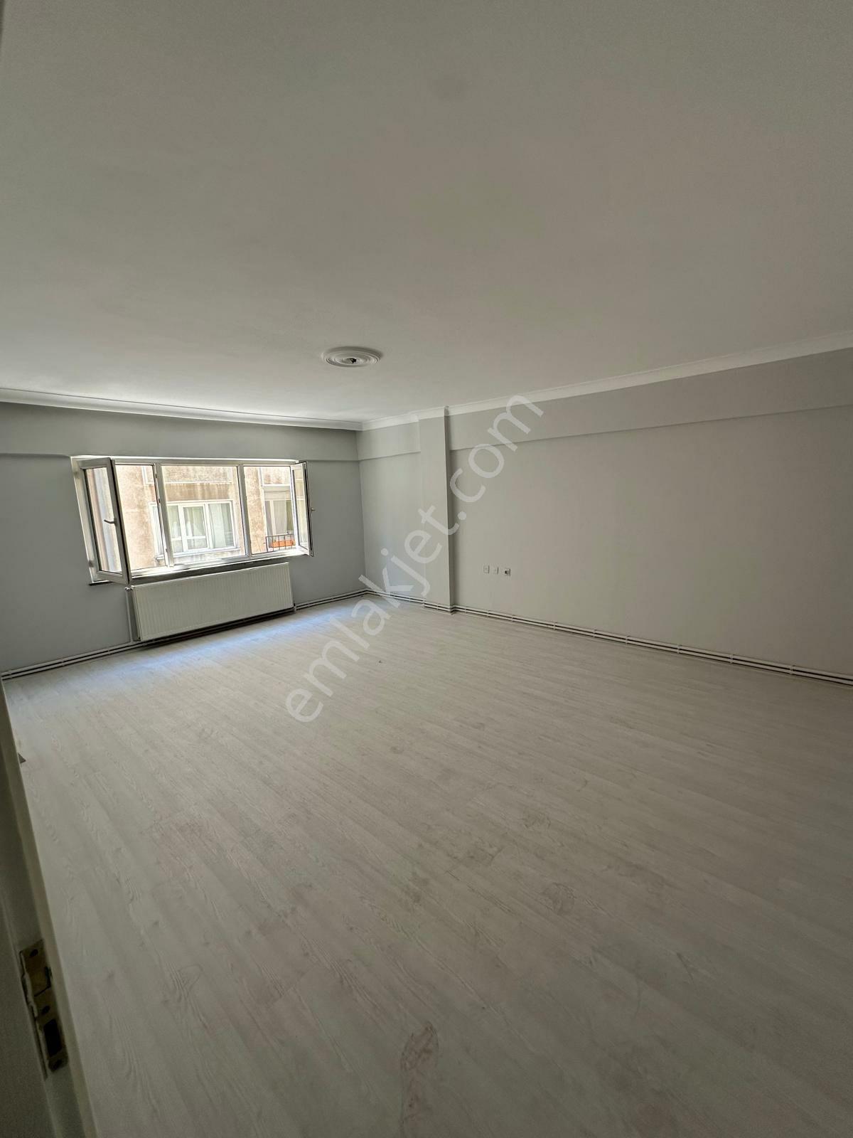 Tekirdağ Çorlu Reşadiye Mahallesinde 165m2 Kiralık 3+1 Daire - Görsel 15