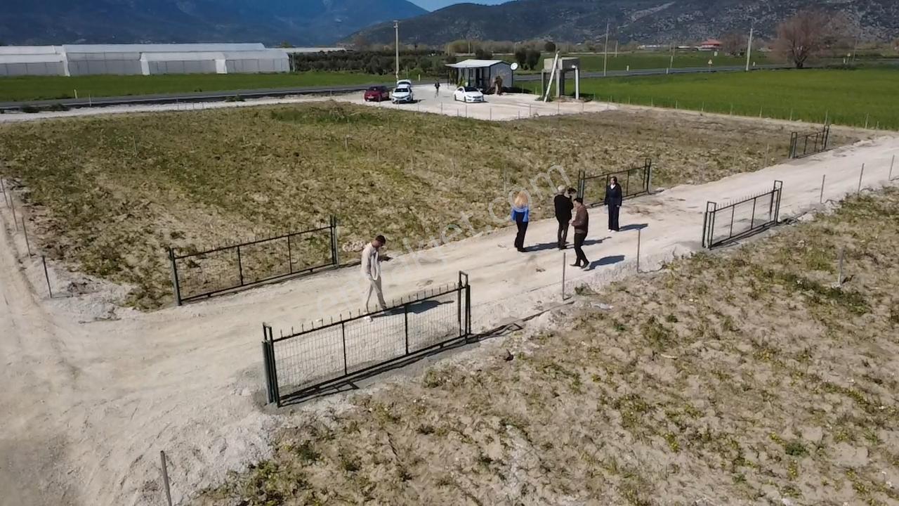 Milas Yaşyer Ve Damlıboğaz Yöy Yoluna Sıfır 350m² Satılık Parsel - Görsel 21