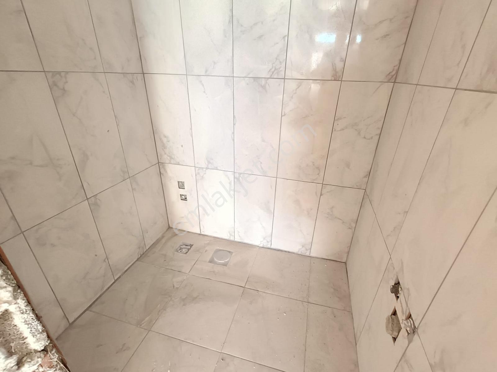 Etlik Caddesine Yüz Metre Mesafede 300 M2 Satılık Dükkan - Görsel 2