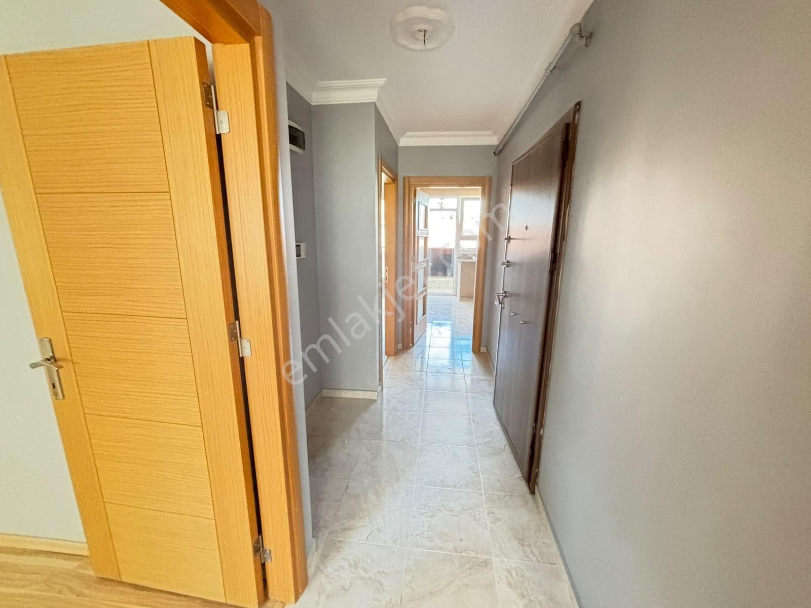 F-l Emlaktan Emaar Avm Libadiye Yakını 2+1 Genç Bina Yeni Evliye - Görsel 25