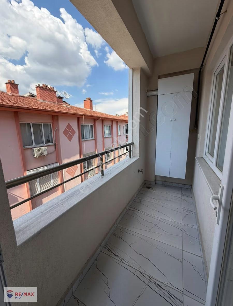 Remax Mid Atatürk Devlet Hastanesi Yakını Kiralık Eşyalı 1+1 - Görsel 5