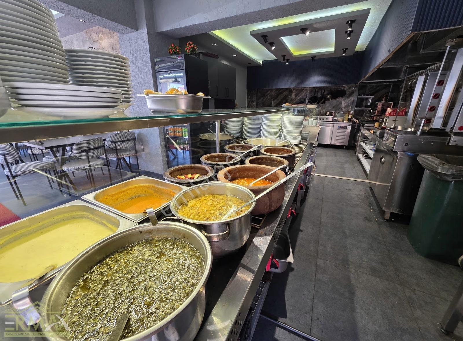 Sanayinin Kalbinde Müşterisi Oturmuş Yüksek Cirolu Restoran - Görsel 19