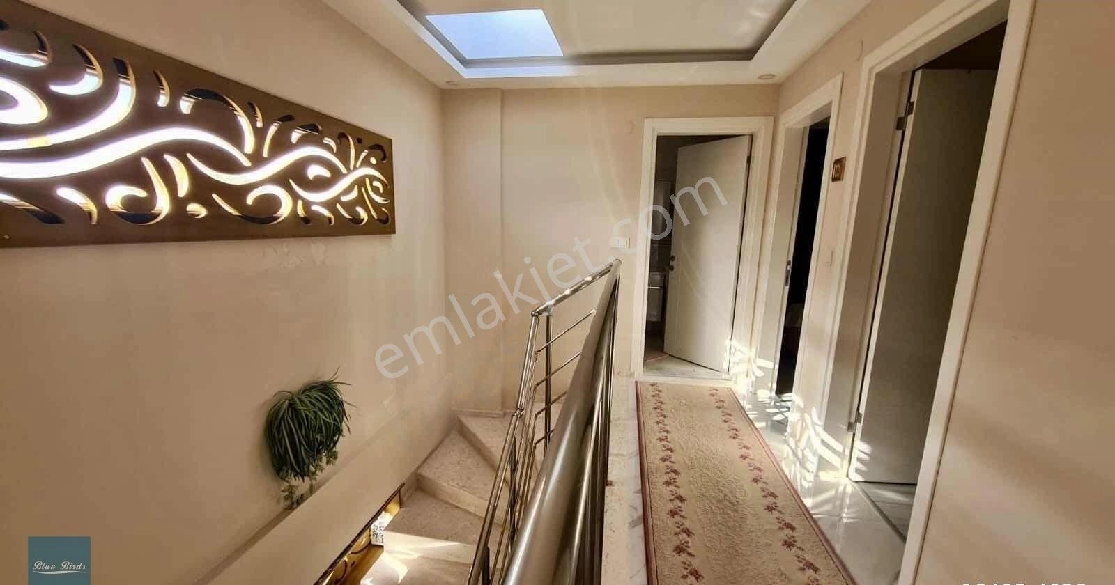Soğucakta Denize Yürüme Mesafesi Özel Mülk Tek Villa - Görsel 24