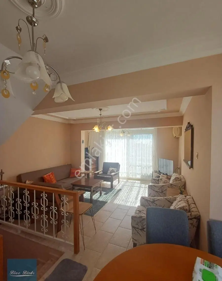 Plaja 400 Metre 4+2 Bakımlı Villa - Görsel 3