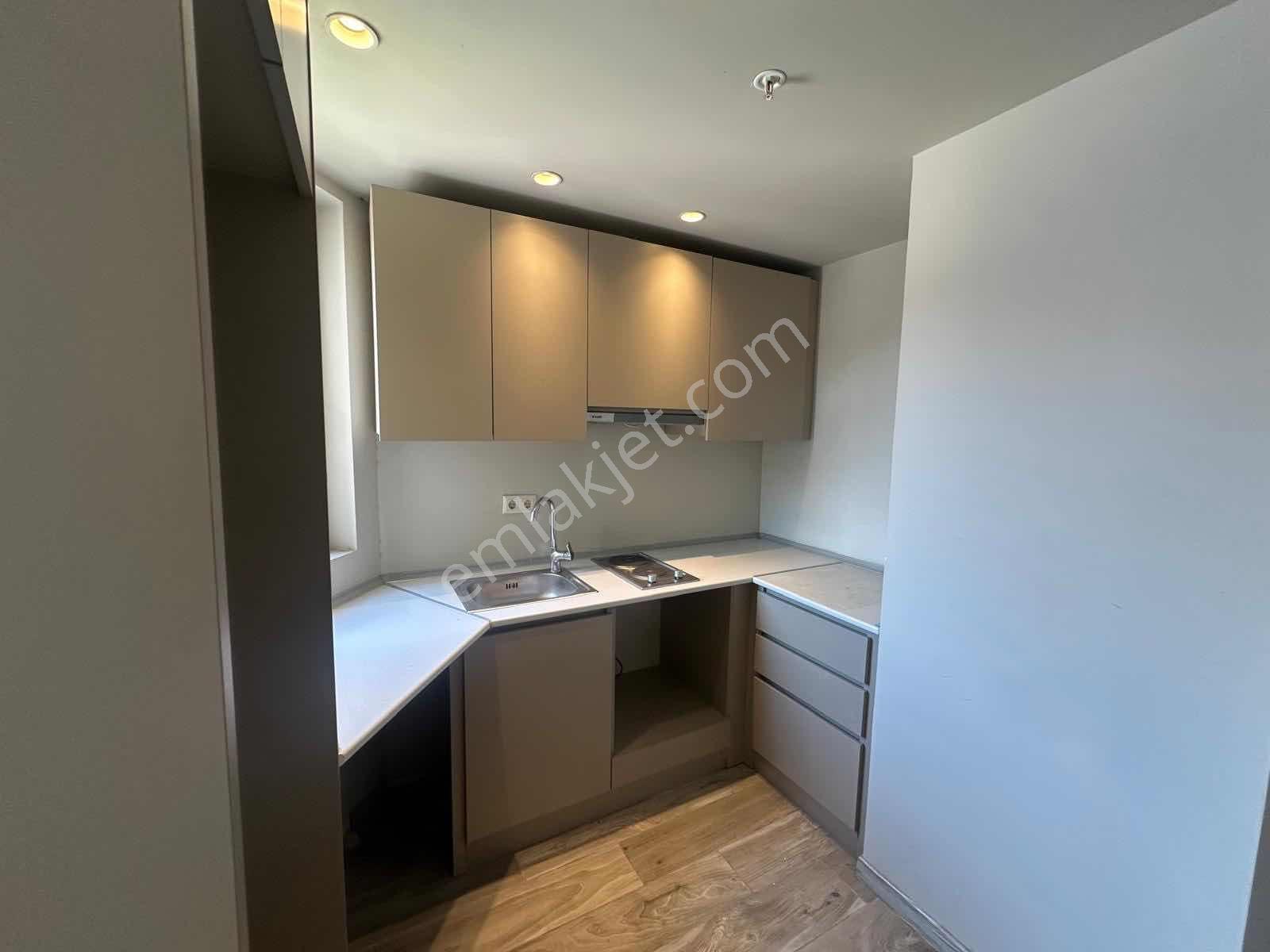 Cadde 54 Kiralık Ofisler Ve Bahçe Manzaralı - Görsel 12