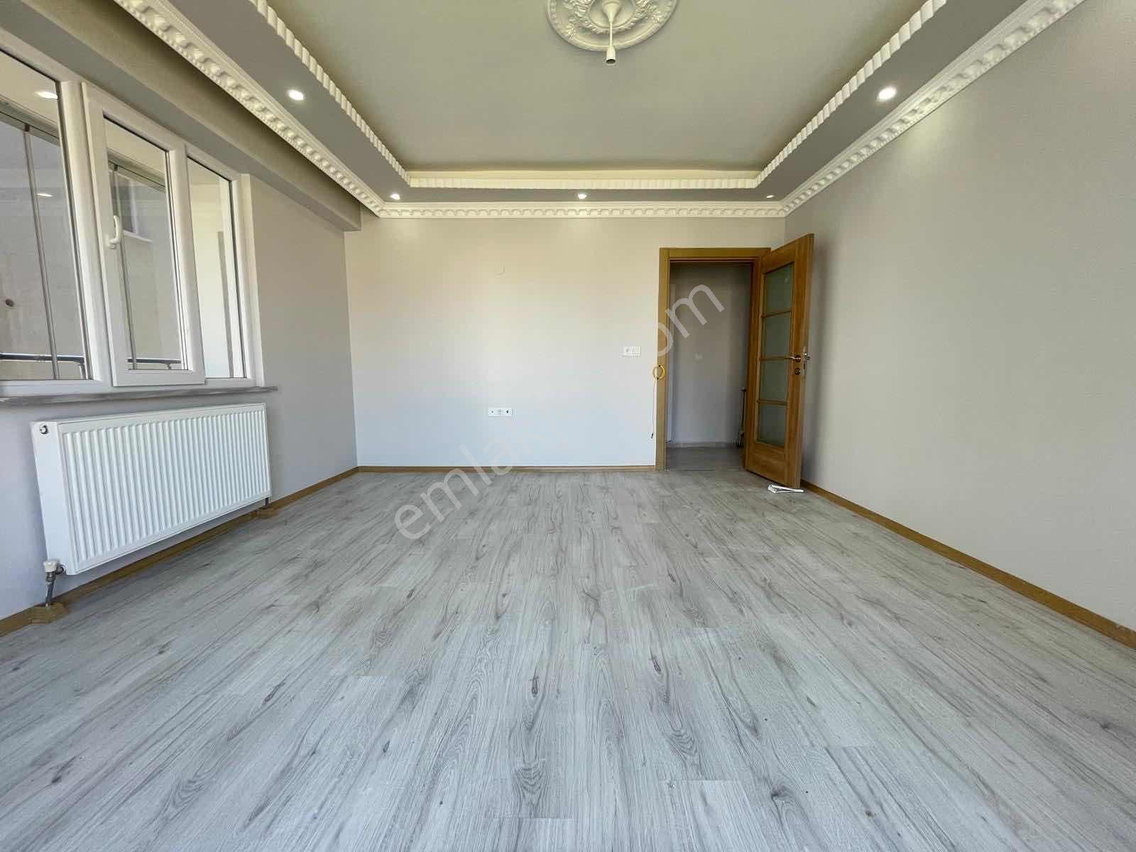 Kabal'dan Merkezi Konumda 2+1 Kapalı Cam Balkon | Net 100 M2 - Görsel 6