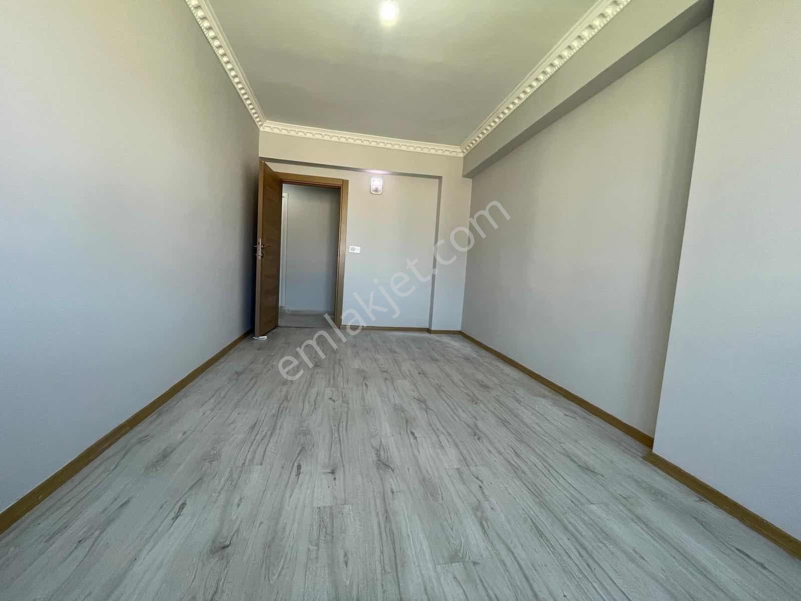 Kabal'dan Merkezi Konumda 2+1 Kapalı Cam Balkon | Net 100 M2 - Görsel 8