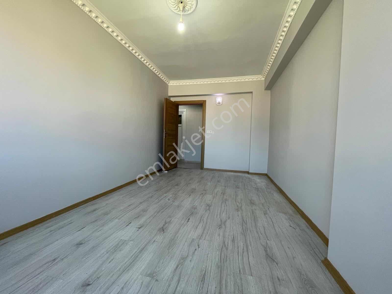 Kabal'dan Merkezi Konumda 2+1 Kapalı Cam Balkon | Net 100 M2 - Görsel 14