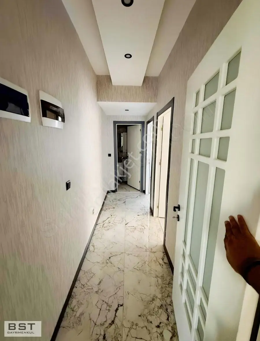 Emirgazi Mh 3+1 135m2 Net Siteiçi Arakat K.otoparklı - Görsel 20