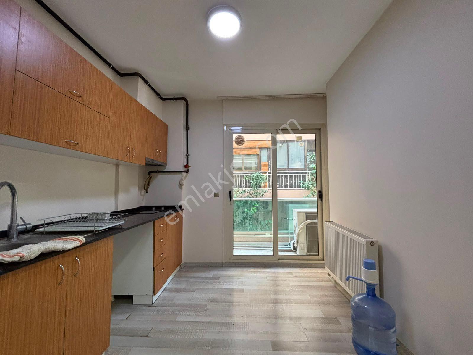 Alsancak Dünyagöz Yakını Yeni Binada Otoparklı 1.kat 1+1 Kiralık - Görsel 10