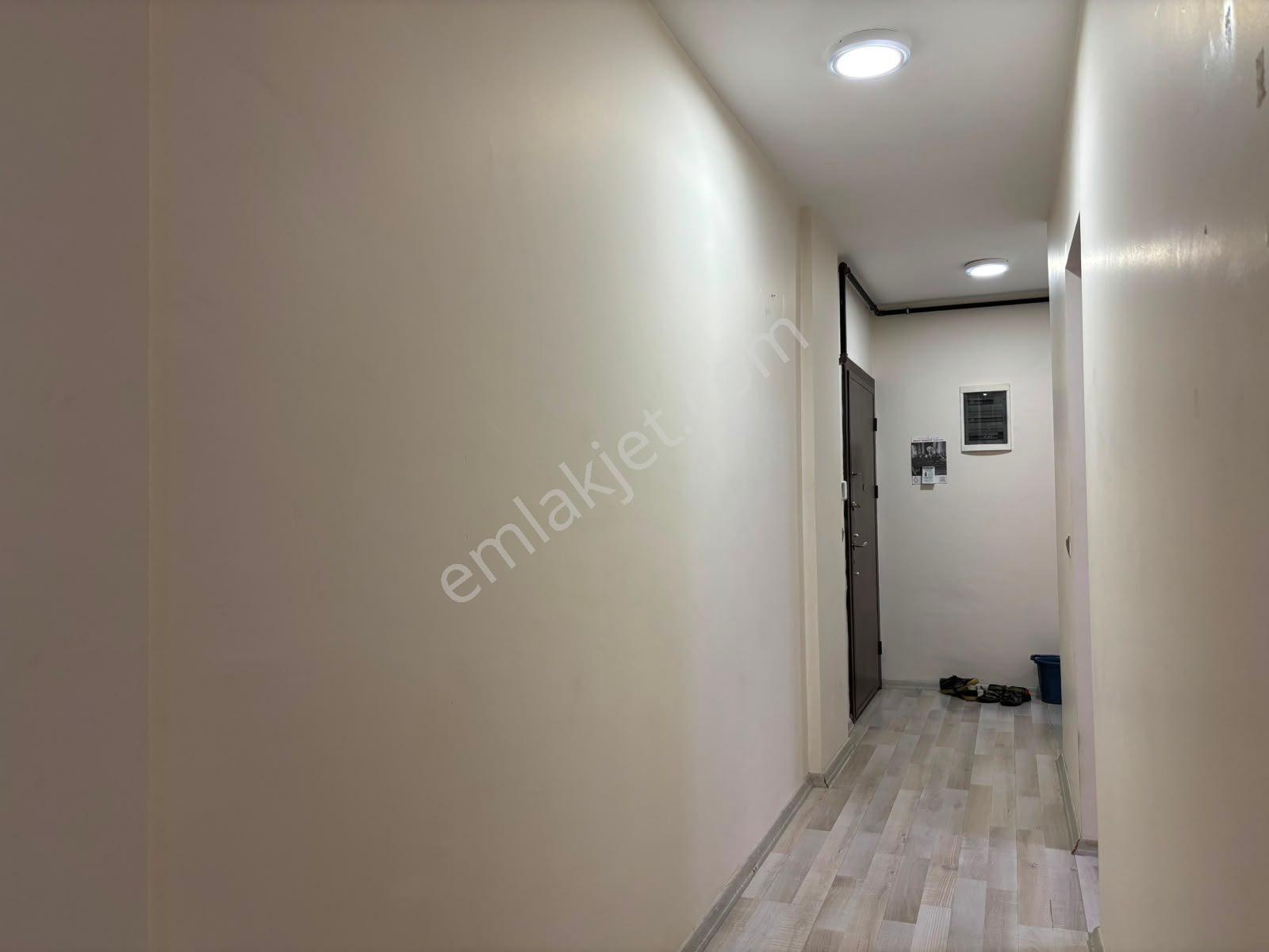 Alsancak Dünyagöz Yakını Yeni Binada Otoparklı 1.kat 1+1 Kiralık - Görsel 9
