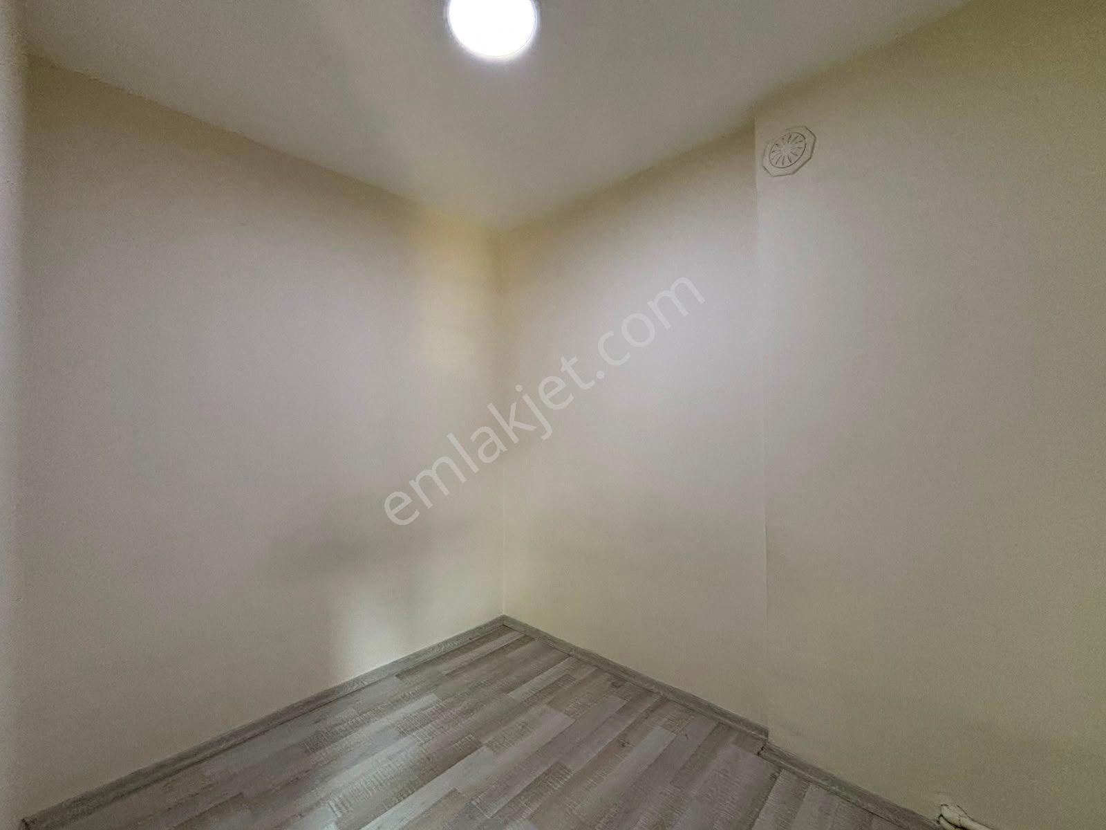 Alsancak Dünyagöz Yakını Yeni Binada Otoparklı 1.kat 1+1 Kiralık - Görsel 8