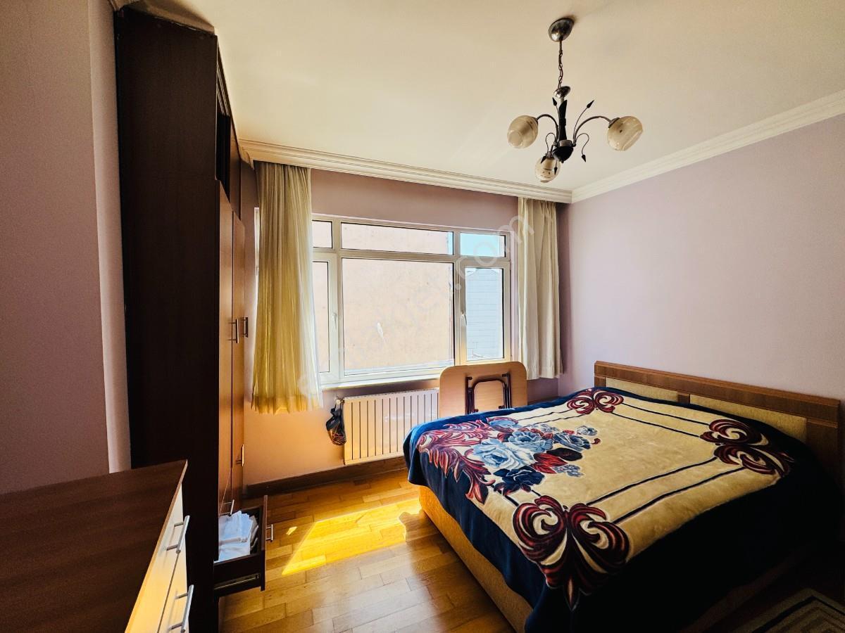 Turyap Alphadan Keçeciler Caddesinde Full Eşyalı Kiralık 3+1 - Görsel 28