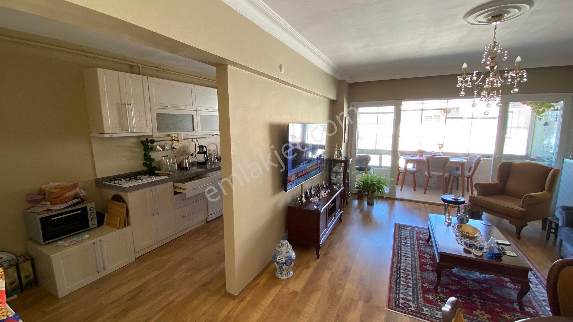 Çınarcık Harmanlarda Deniz Manzaralı 2+1 95 M2 Asansörlü Kupon Daire - Görsel 8