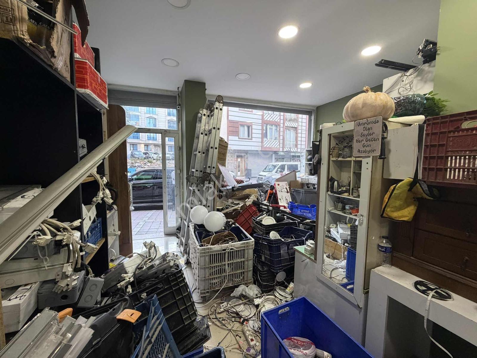 Esenyurt Atalay Caddesi 130m2 Cadde Üzeri Satılık Depolu Dükkan - Görsel 18
