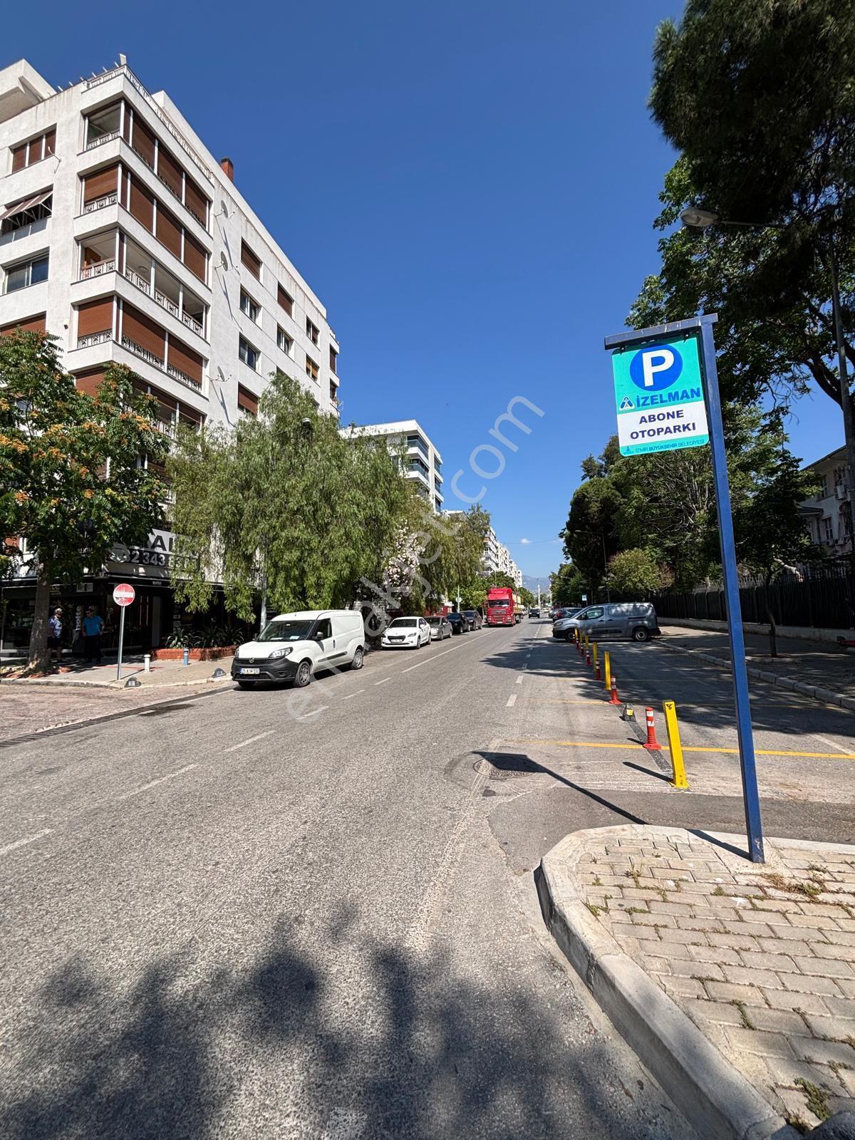 Alsancak Vasıf Çınar'da Köşe, Otoparklı 2.kat 1+1 Eşyalı Kiralık - Görsel 23