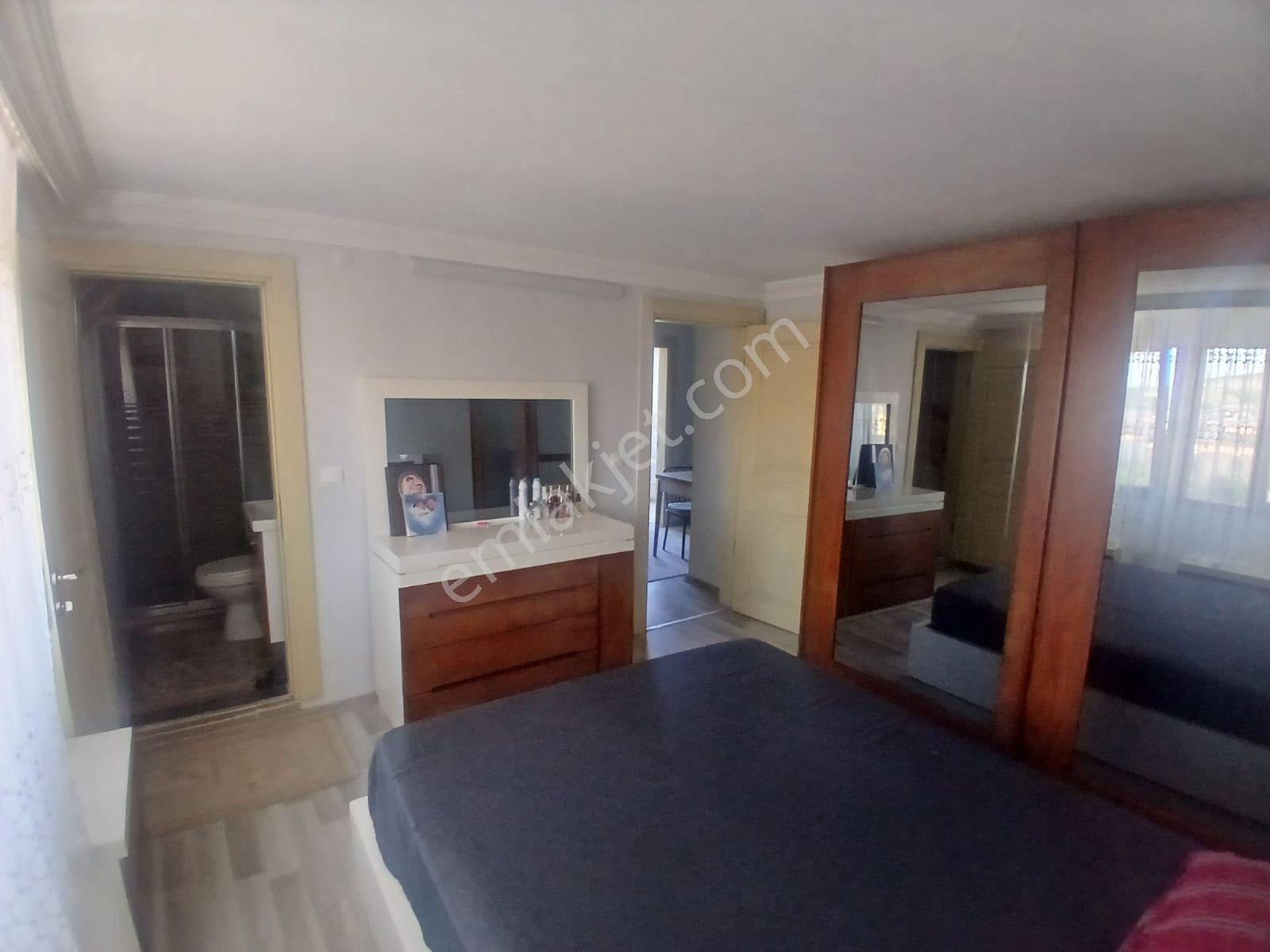 Aliağa Merkezde Satılık 220 M² 7 Yaşında Dubleks - Görsel 19