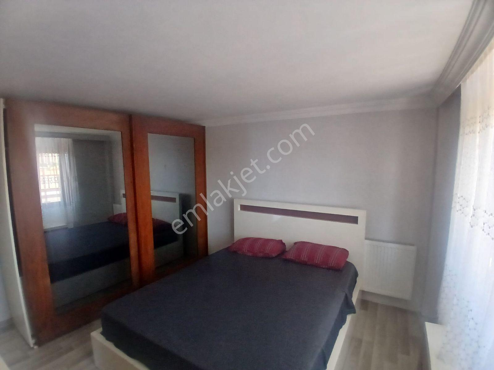 Aliağa Merkezde Satılık 220 M² 7 Yaşında Dubleks - Görsel 24