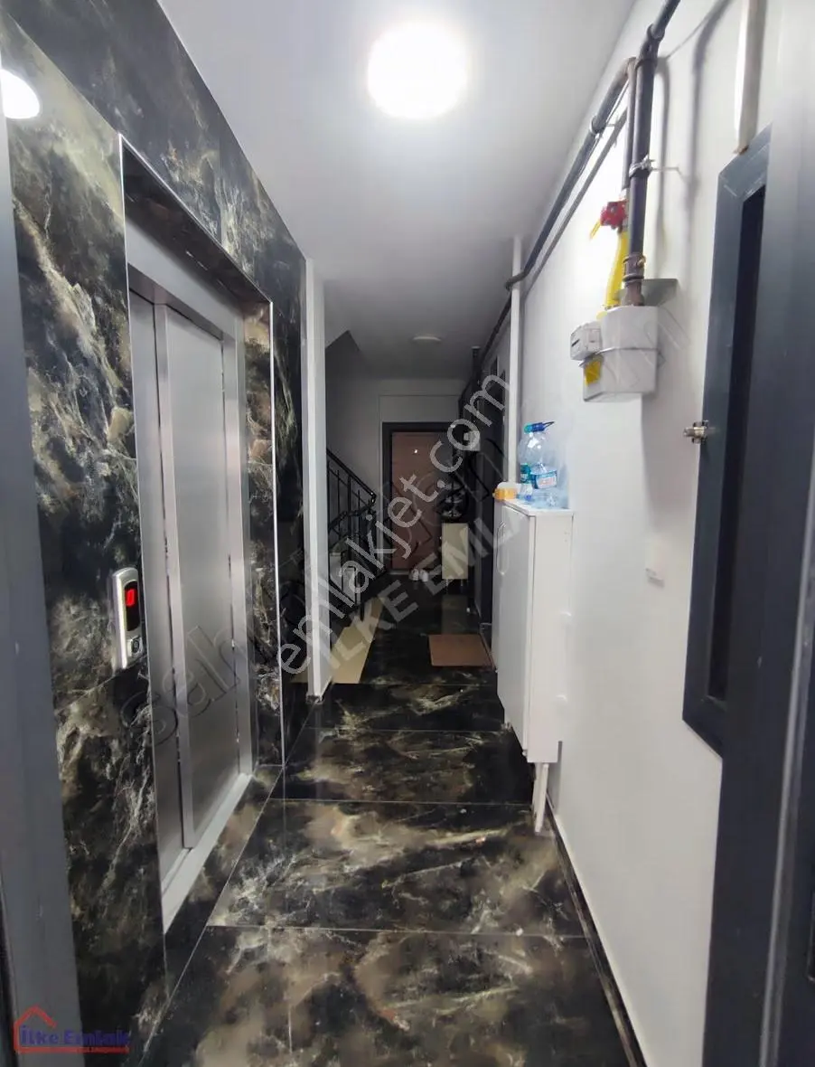 Eğitim Fakültesi Yakını Sıfır Asansörlü 1+1 Kiralık - Görsel 4