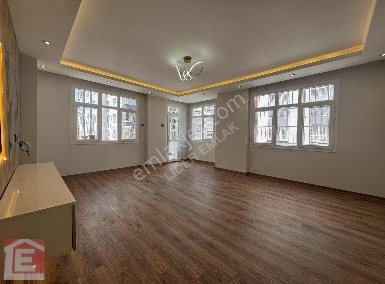 Lider'den İçi Ful Yapılı Az Katlı Masrafsız İskanlı Cazip Daire - Görsel 12