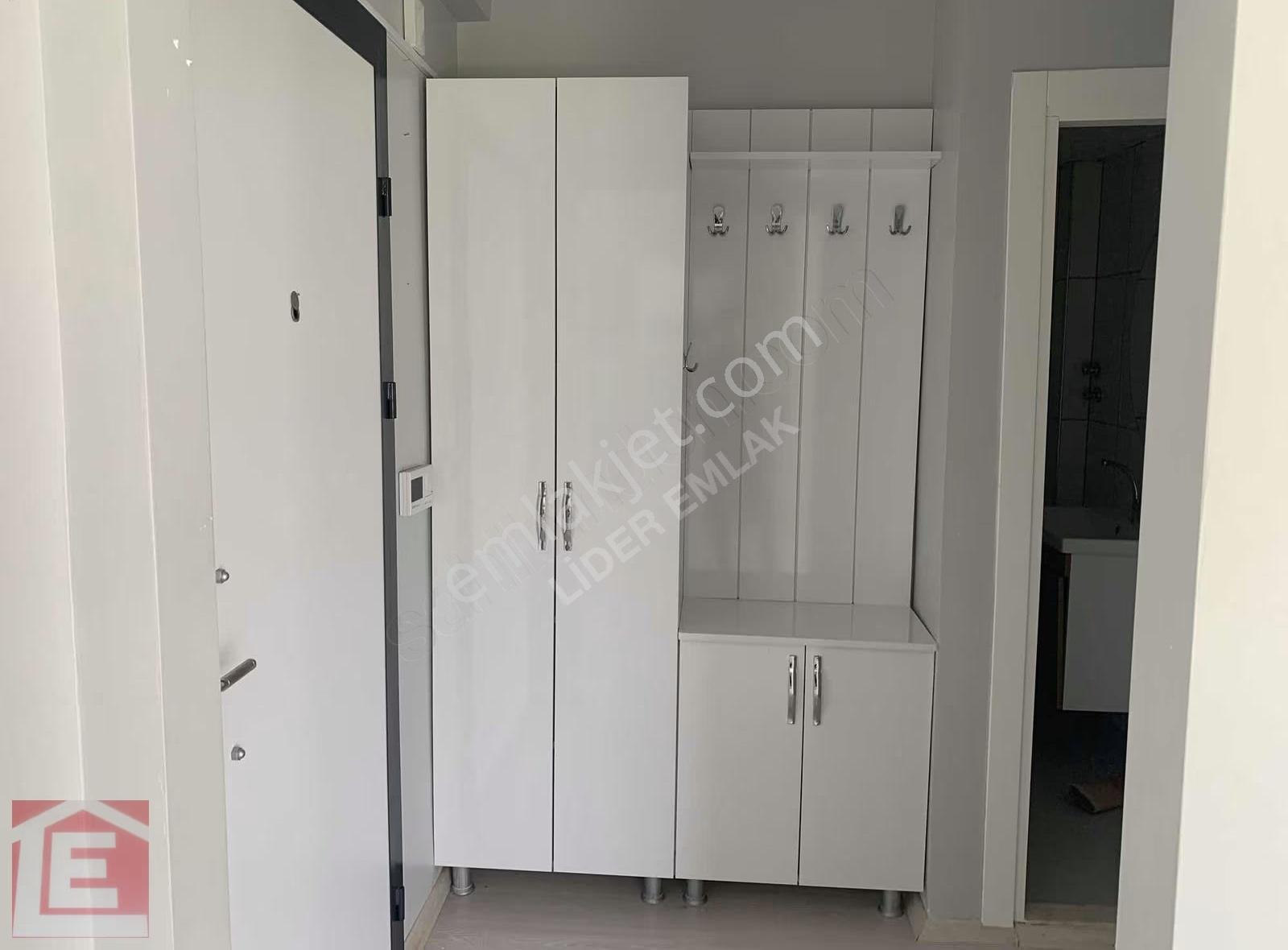Lider'den Kiralık Site İçerisinde Güvenlikli Havuzlu Bahçe Katı - Görsel 20