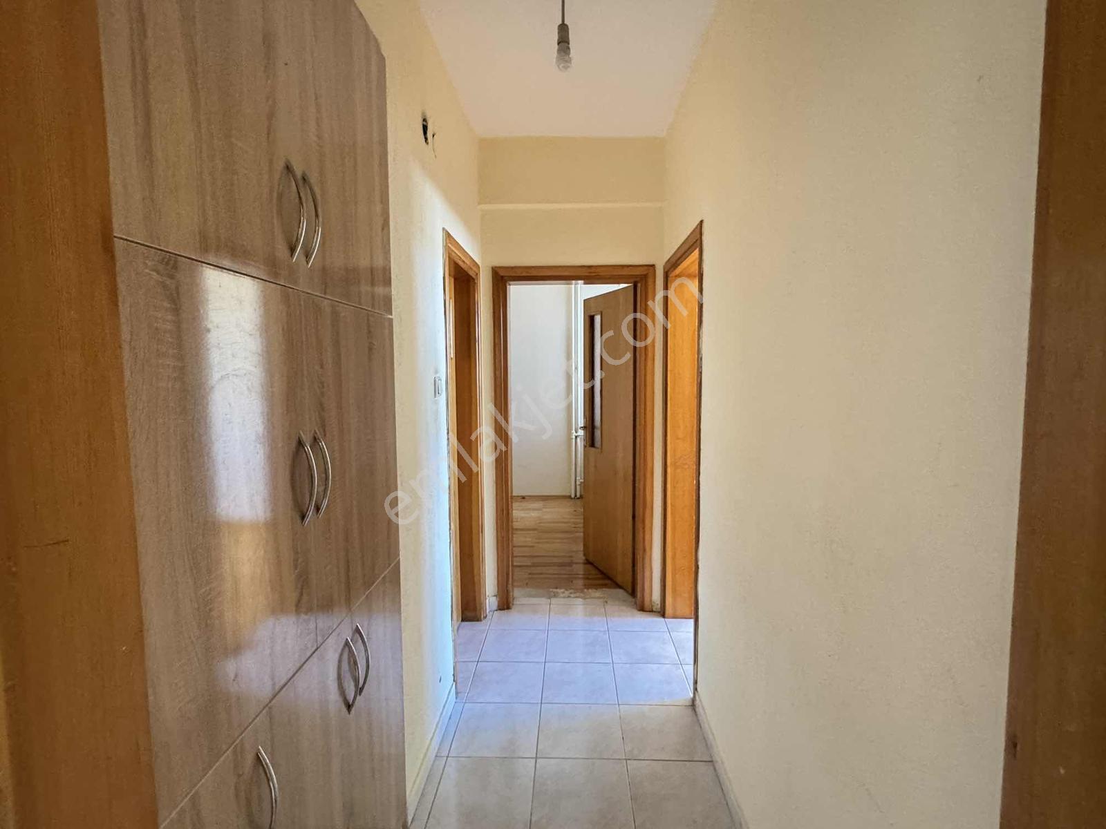 Net Emlaktan Üniversite Karşısı Kombili 3+1 Ara Kat Daire - Görsel 25