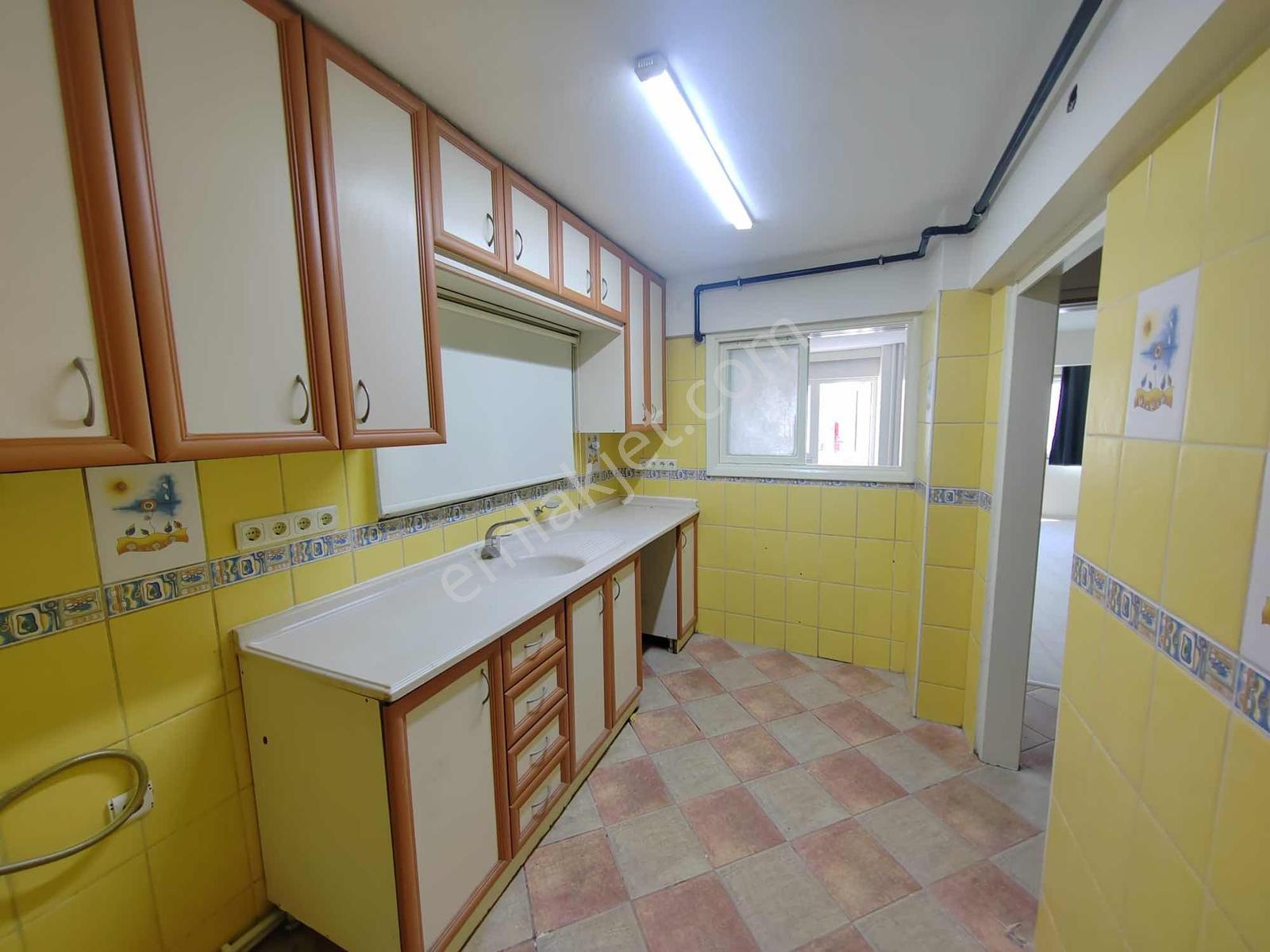 Çınar Merkez'de Satılık Arakat Daire - Görsel 18