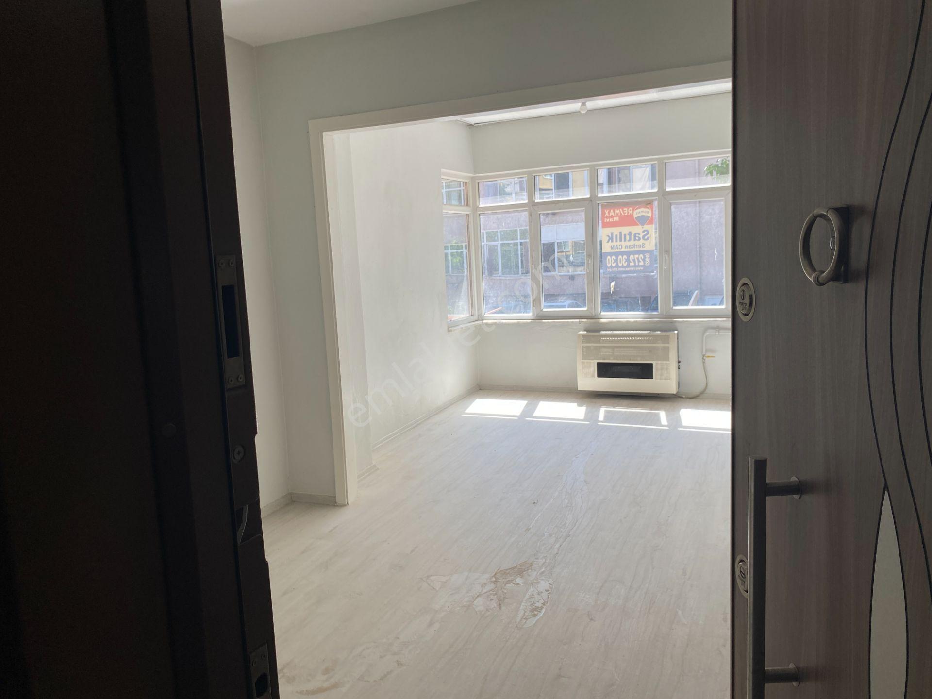 İzmit Çarşı Merkezinde Yatırıma Uygun 3+1 Satılık Daire - Görsel 10