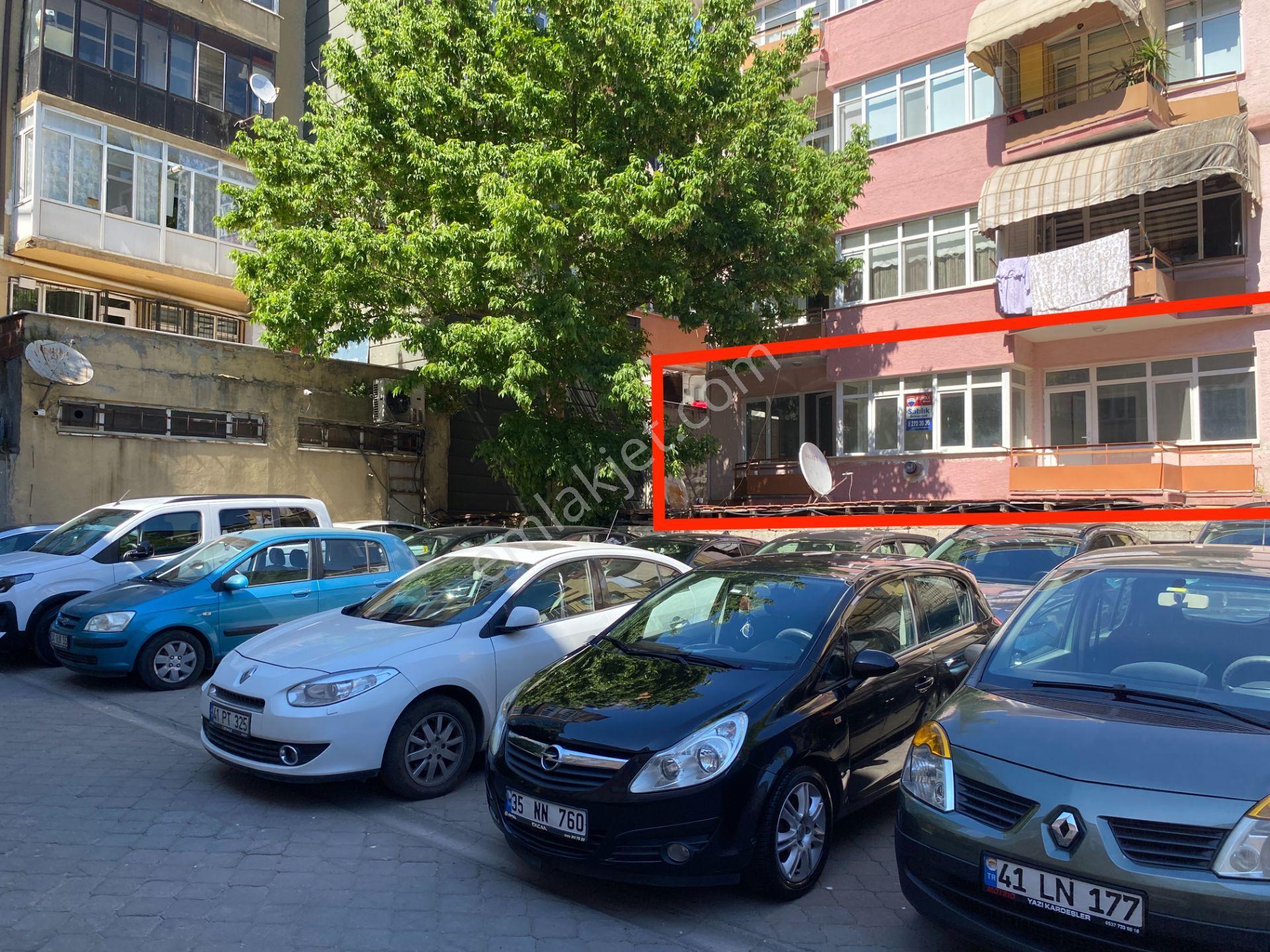 İzmit Çarşı Merkezinde Yatırıma Uygun 3+1 Satılık Daire - Görsel 31