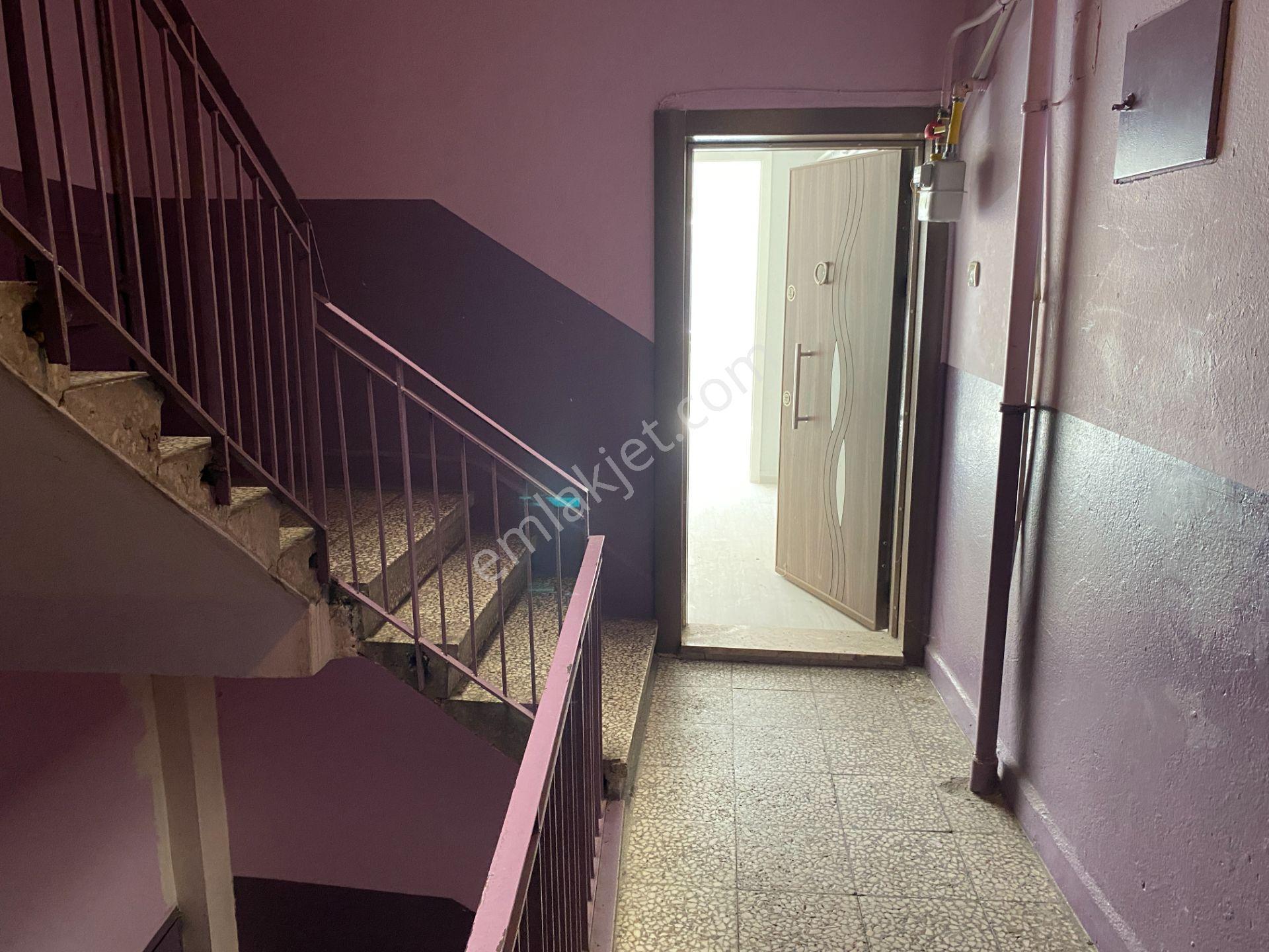 İzmit Çarşı Merkezinde Yatırıma Uygun 3+1 Satılık Daire - Görsel 9