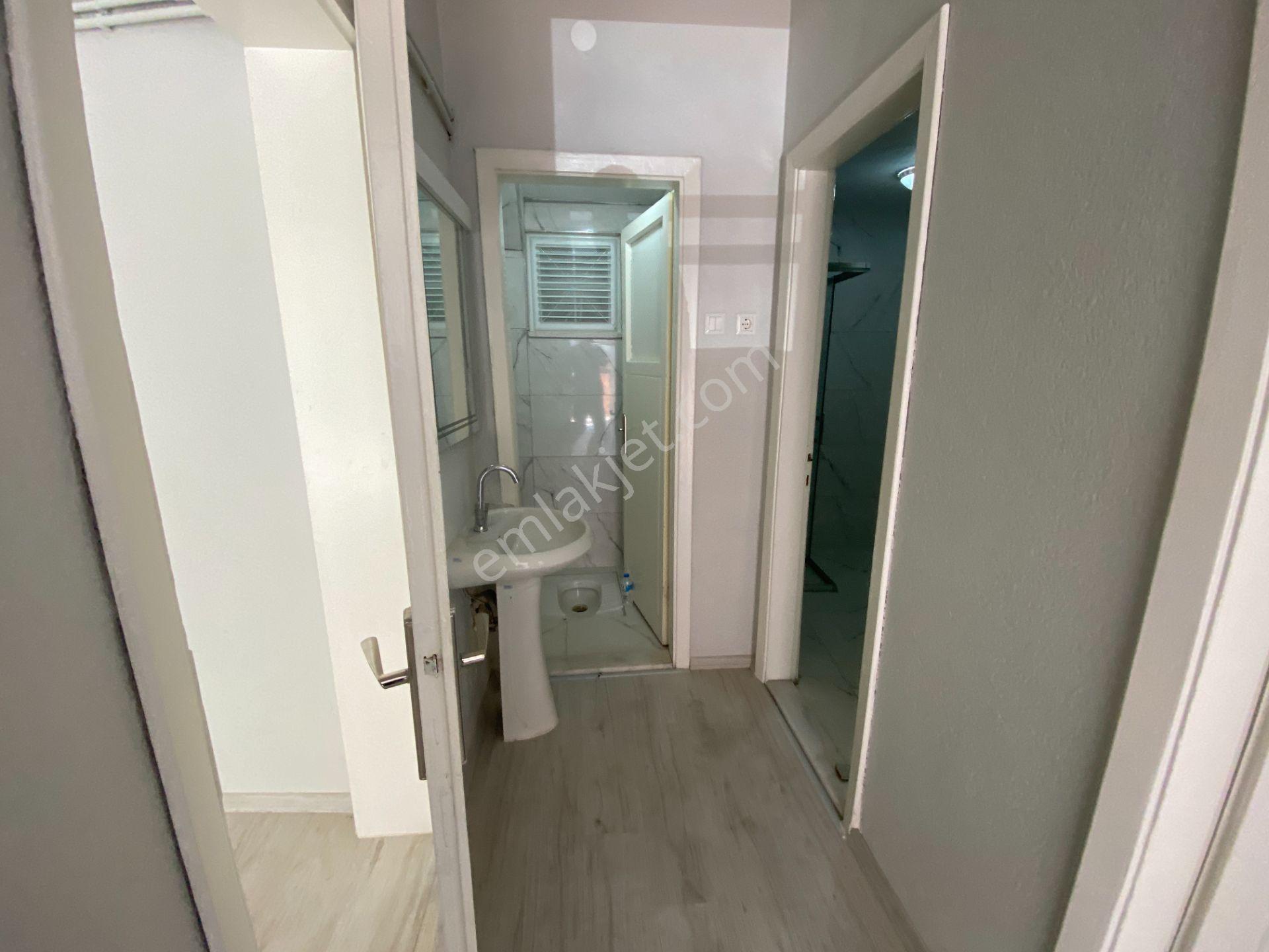 İzmit Çarşı Merkezinde Yatırıma Uygun 3+1 Satılık Daire - Görsel 27