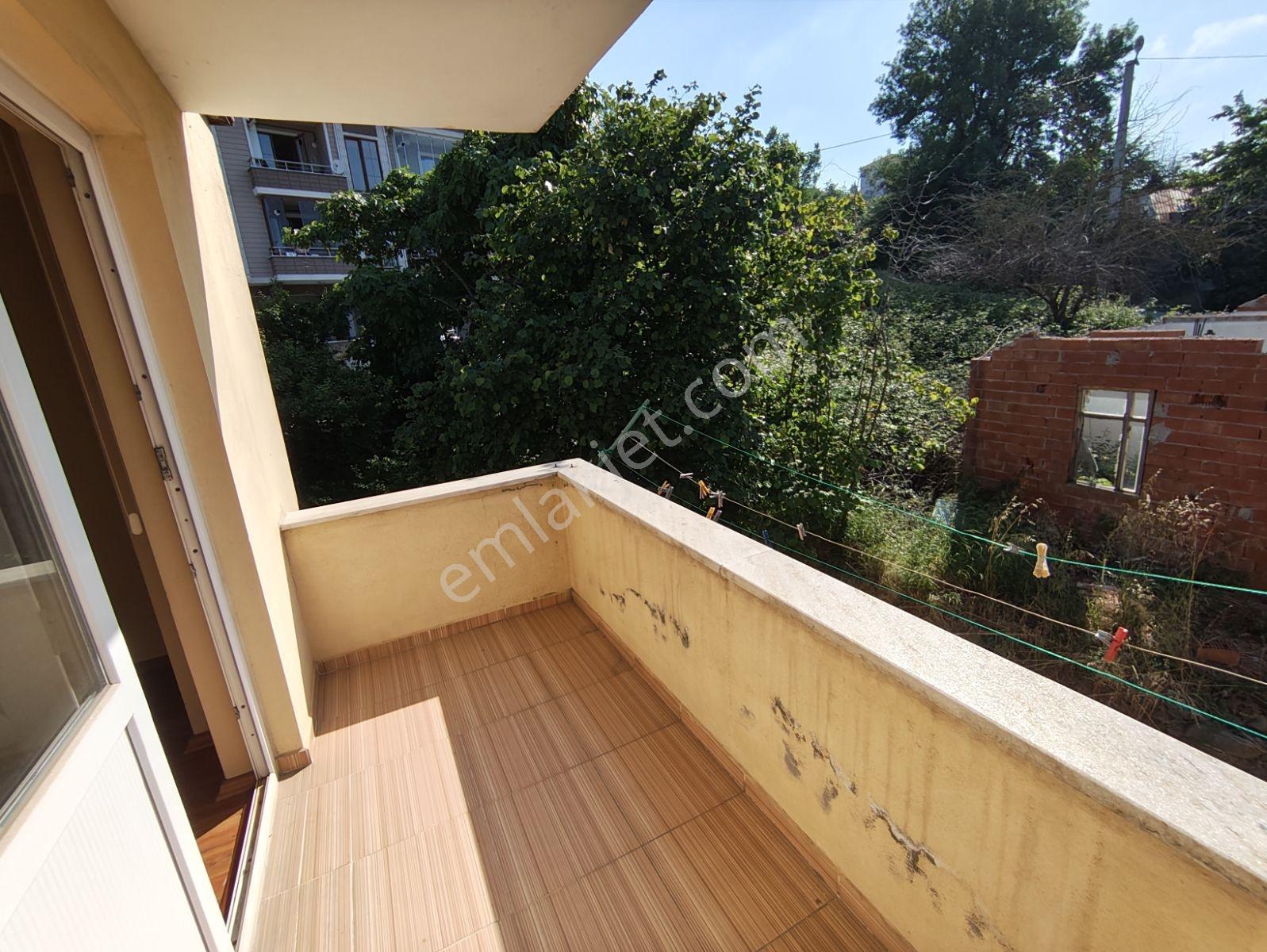 Karasu Merkezde Ayrı Mutfak Geniş Kiralık Daire - Görsel 6