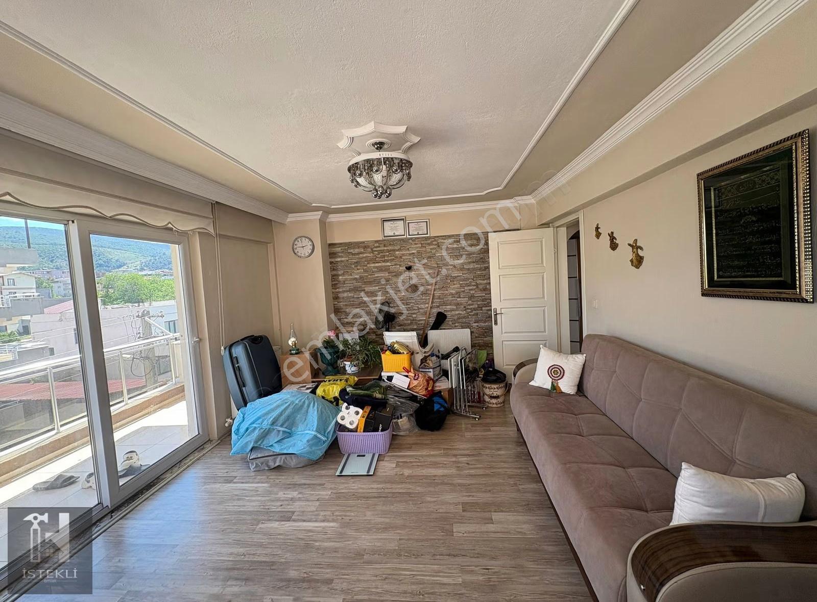 İstekli Emlak'tan Cuma Pazarı Altı Full Eşyalı 3+1 Daire - Görsel 13