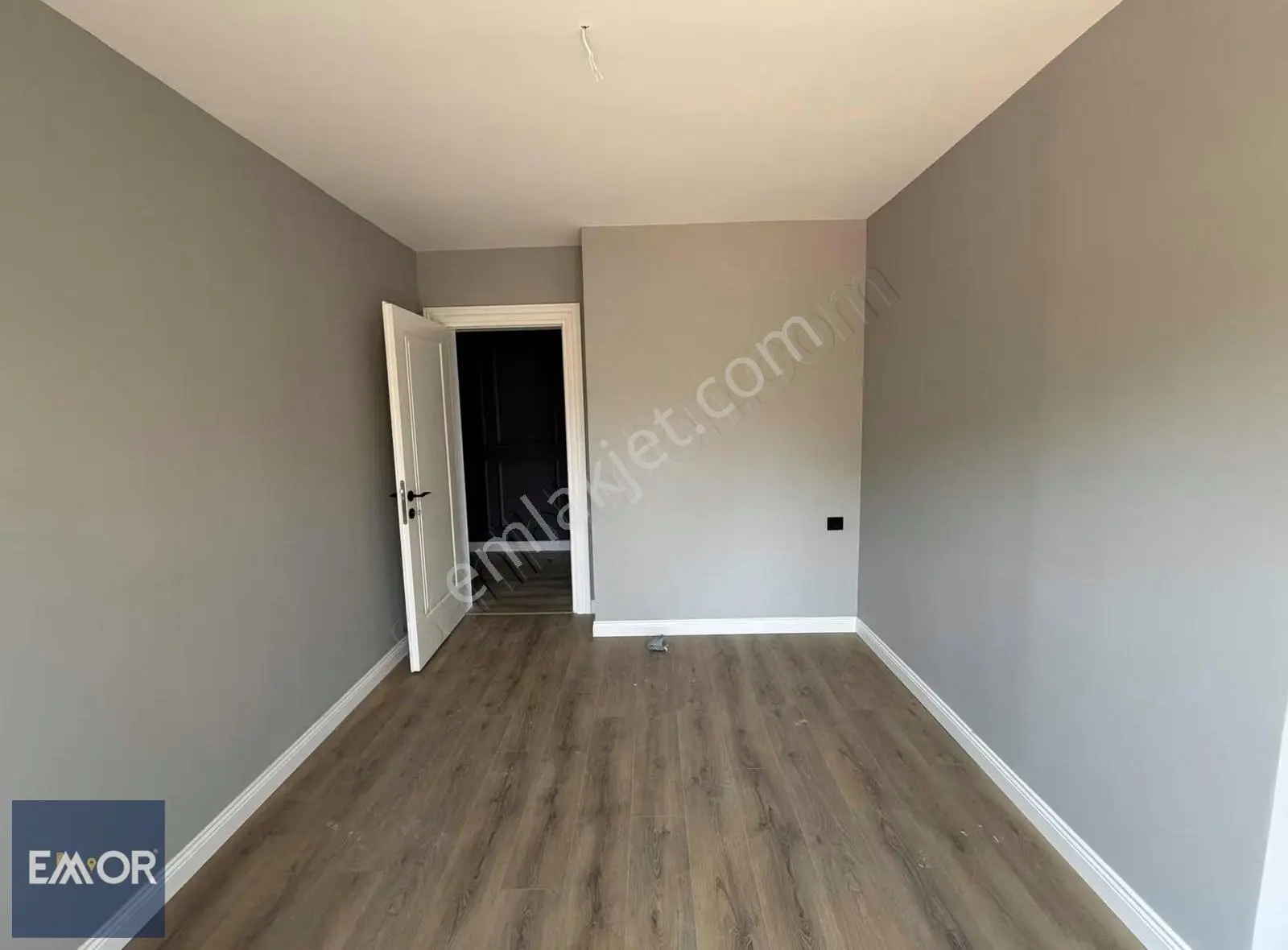 Güzelyalı Mahallesinde 185 M2 4+1 Satılık Sıfır Lüks Daire - Görsel 2