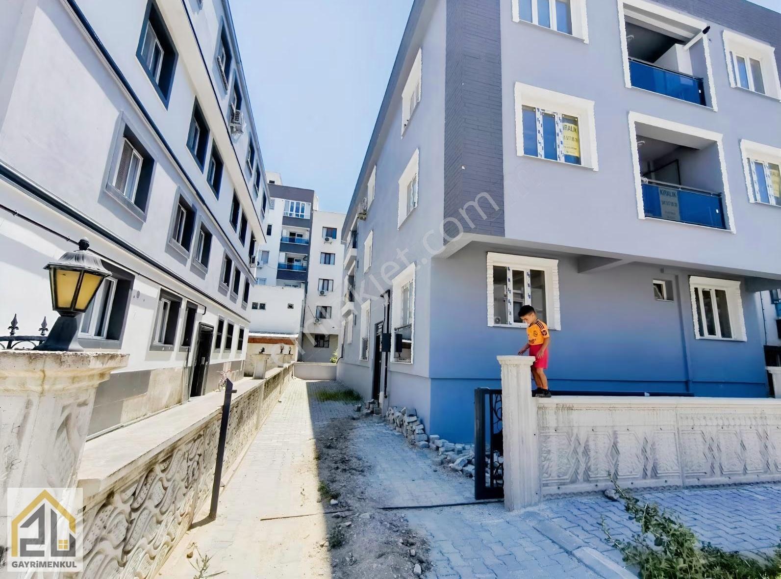 Zu Gayrimenkul Den Muradiye De Fırsat Geniş 1+1 Sıfır Daire - Görsel 3