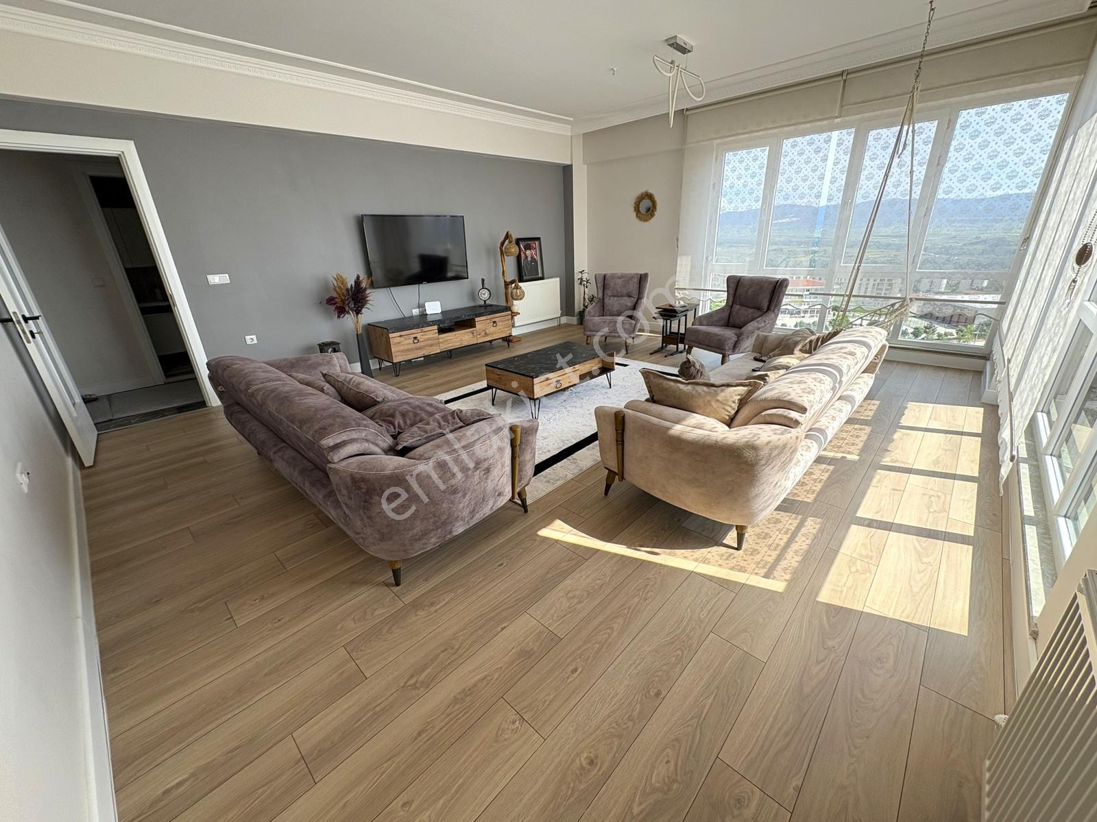 Kuzeykent Derya Doğuş Sitesi Kiracılı,kapalı Otoparklı 3+1 Daire - Görsel 10
