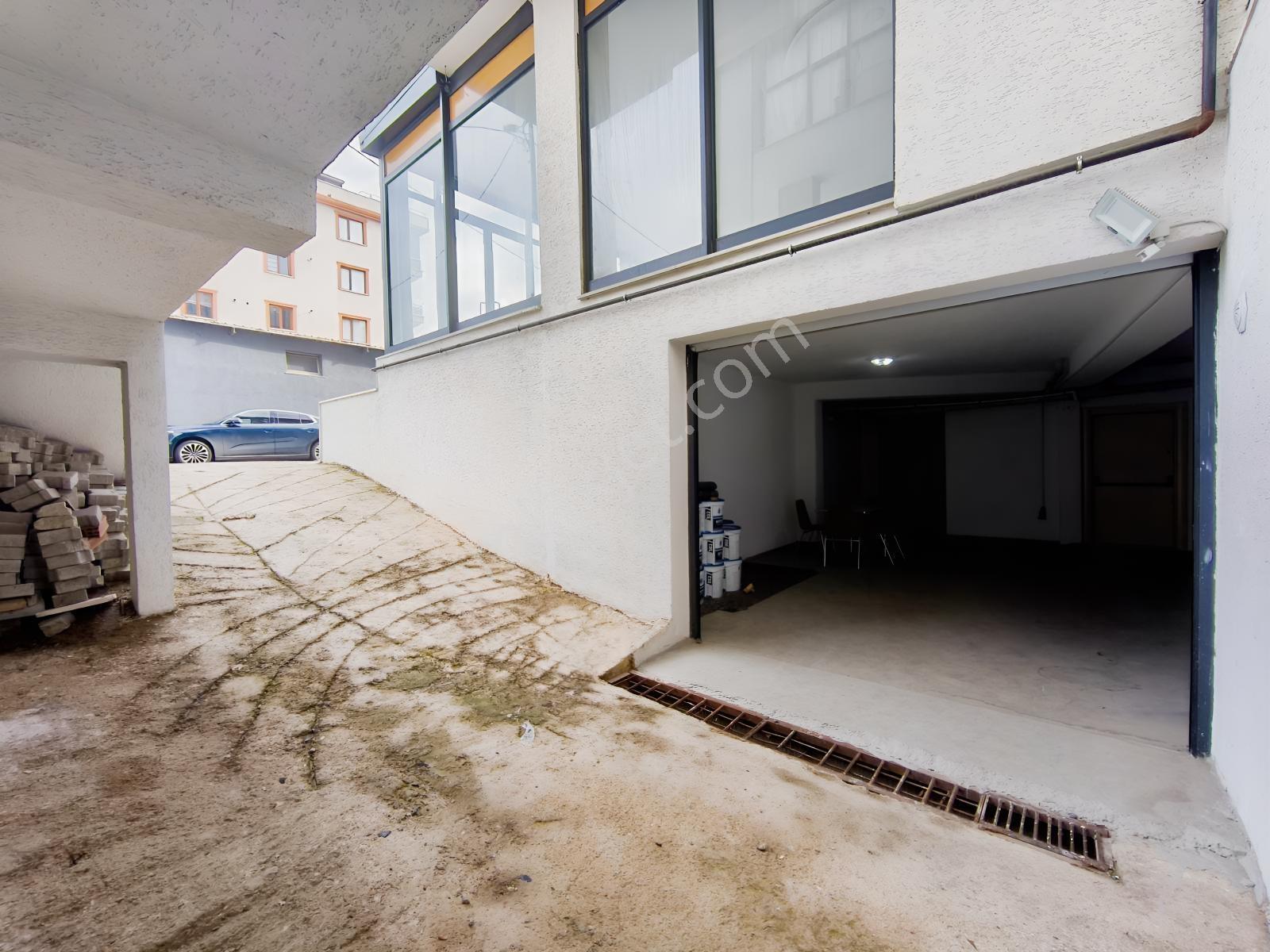 Ana Cadde Üzeri Otoban Bağlantı Yanı Depo Girişli 400 M² Kiralık - Görsel 28
