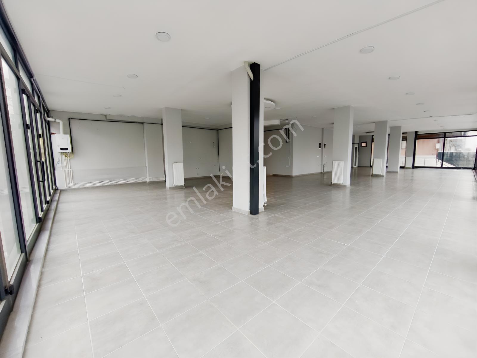 Ana Cadde Üzeri Otoban Bağlantı Yanı Depo Girişli 400 M² Kiralık - Görsel 24