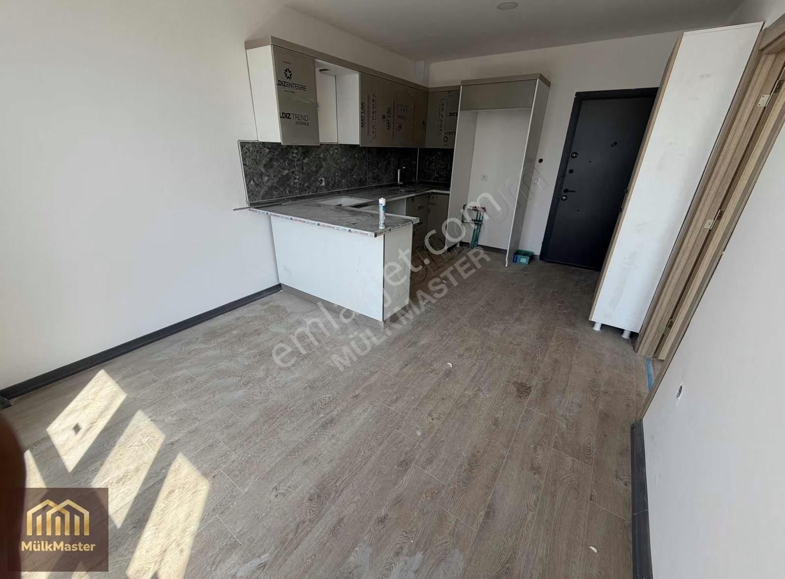 Site İçerisinde Kiralık 1+1 Taşoluk Belediye Yanı - Görsel 2