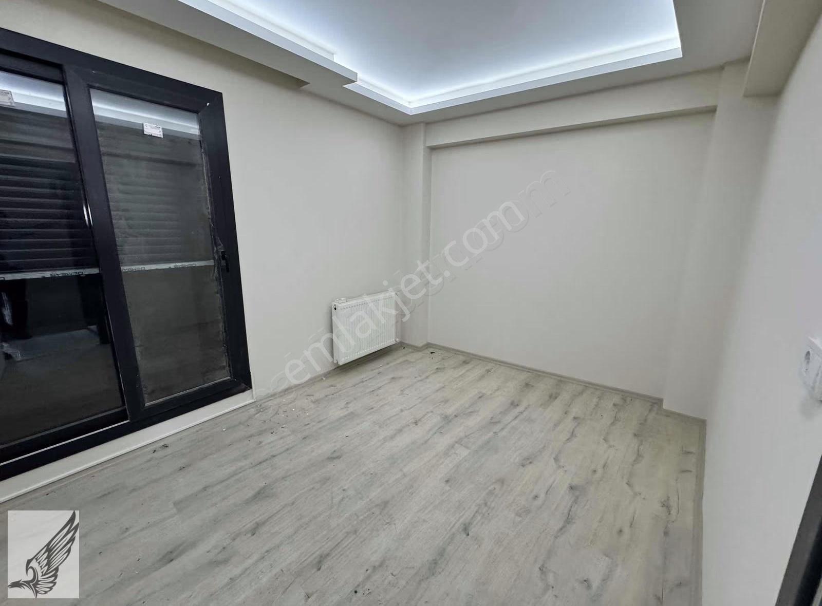 Yeni Bina Kapalı Otoparklı Doğalgazlı Geniş 2+1 Belediye Yakını - Görsel 15