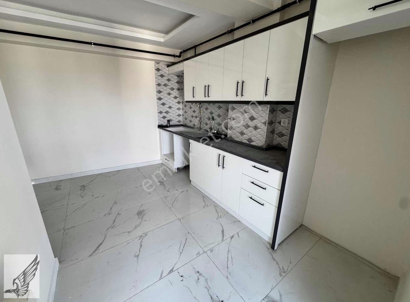 Yeni Bina Kapalı Otoparklı Doğalgazlı Geniş 2+1 Belediye Yakını - Görsel 21