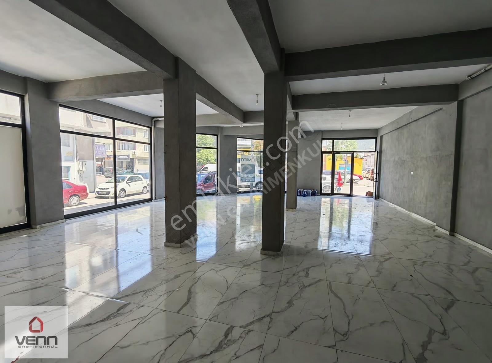 Gemlik Orhangazi Caddesi Üzeri 150 M2 Kiralık Köşe Dükkan - Görsel 2