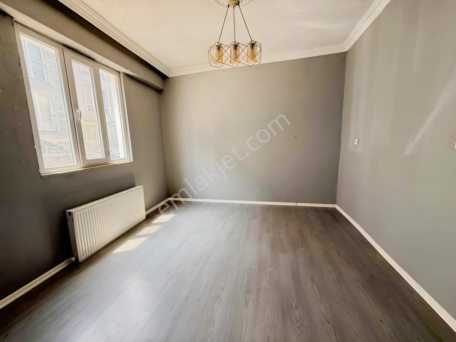 Akram'dan 2+1 Giriş Kat Aileye Kiralık Daire - Görsel 14