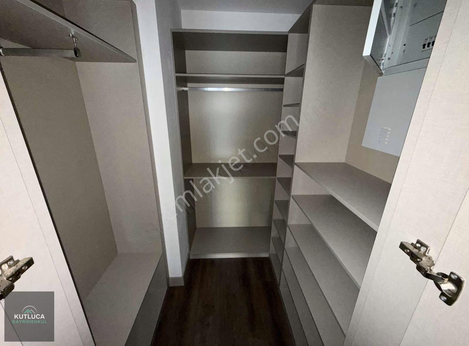 4+1 Cadde Üzeri Okul Market Yakın Sosyal Donatılı Emsalsiz Daire - Görsel 23