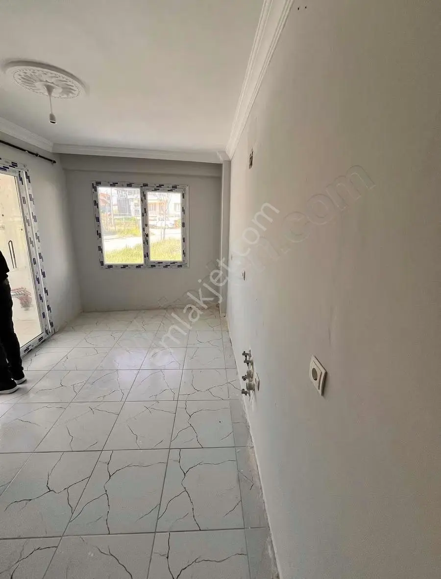 Banazköyü Yolu 2+1 Giriş Kat Kullanıma Hazır Daire - Görsel 5