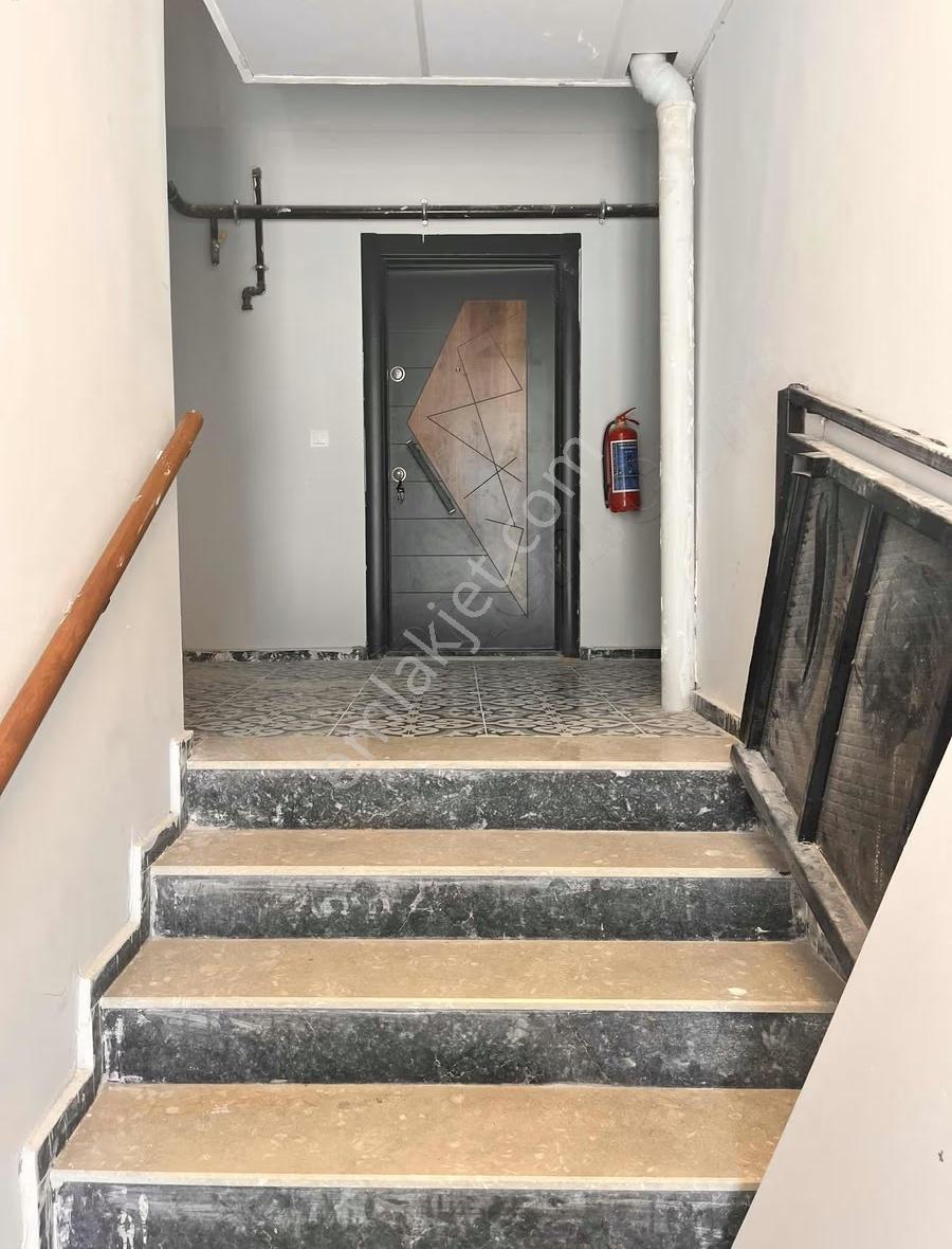 Banazköyü Yolu 2+1 Giriş Kat Kullanıma Hazır Daire - Görsel 12