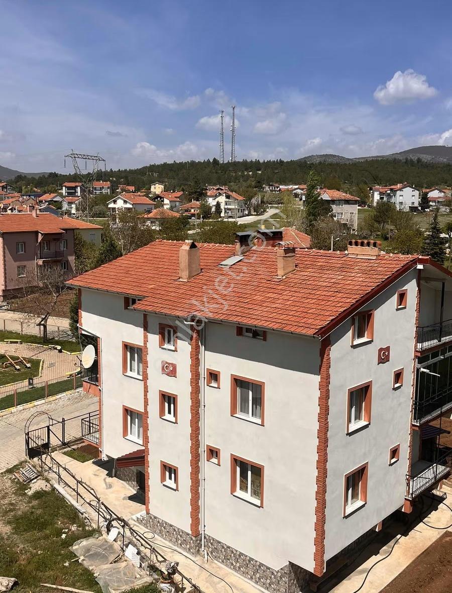 Banaz 31 Ağustos Mh Yolüzeri 110m2 2+1 4.kat Daire - Görsel 5