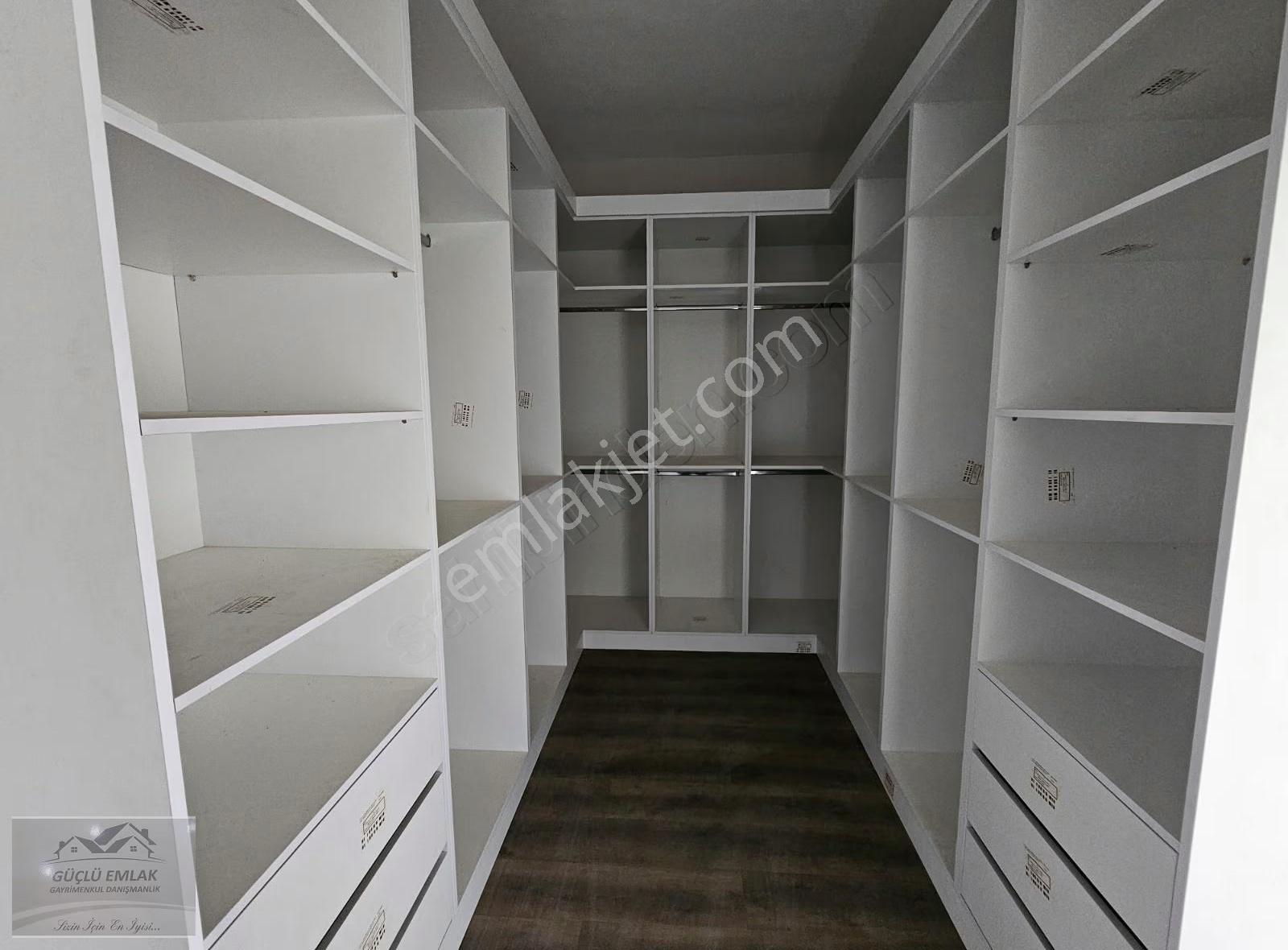 Bölmede Anahtar Teslim, Sıfır Muhteşem Villa - Görsel 17