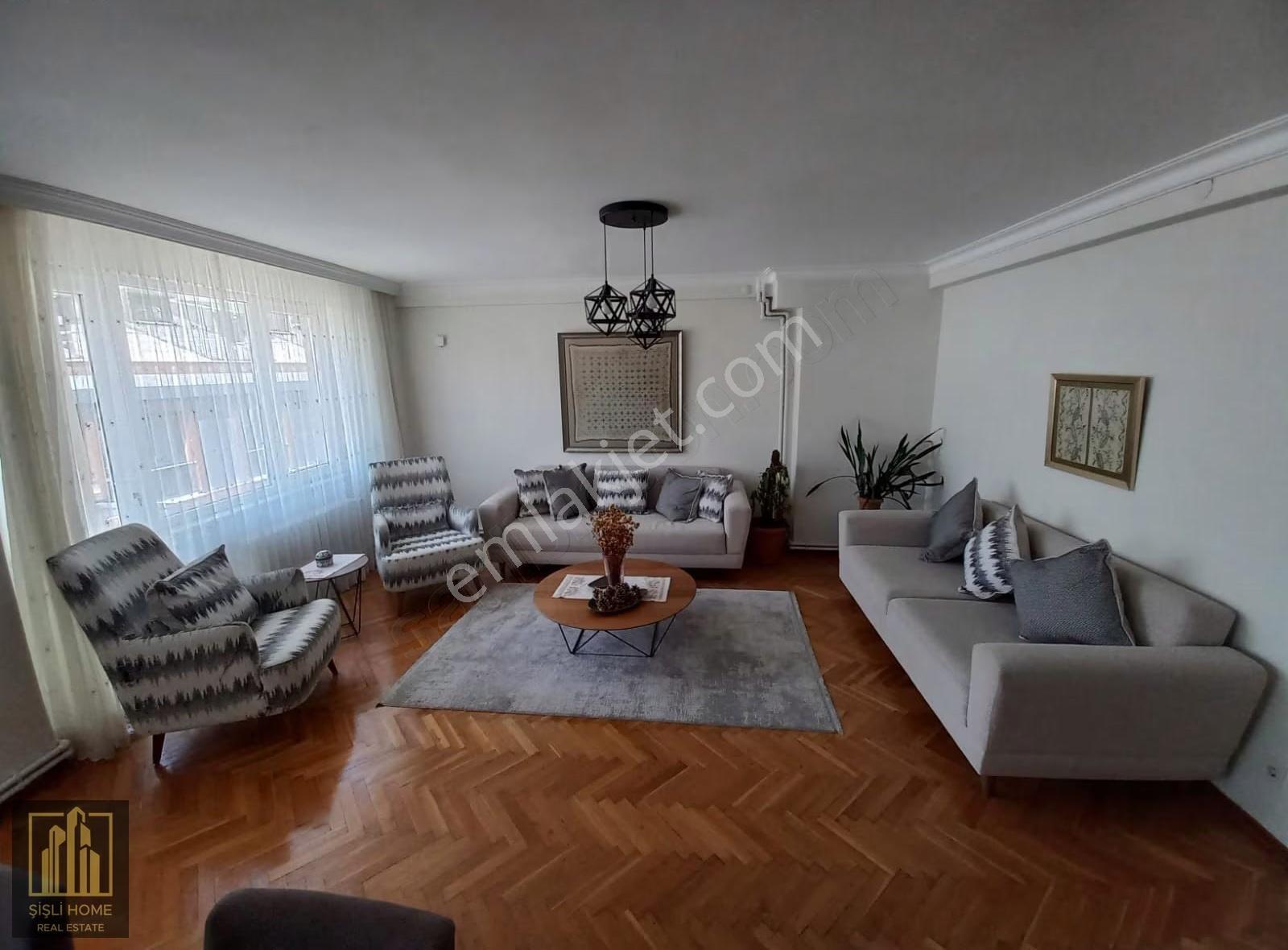Perihan Sokakda Dubleks 180 M2 5+1 Asansörlü Lüks Daire - Görsel 29