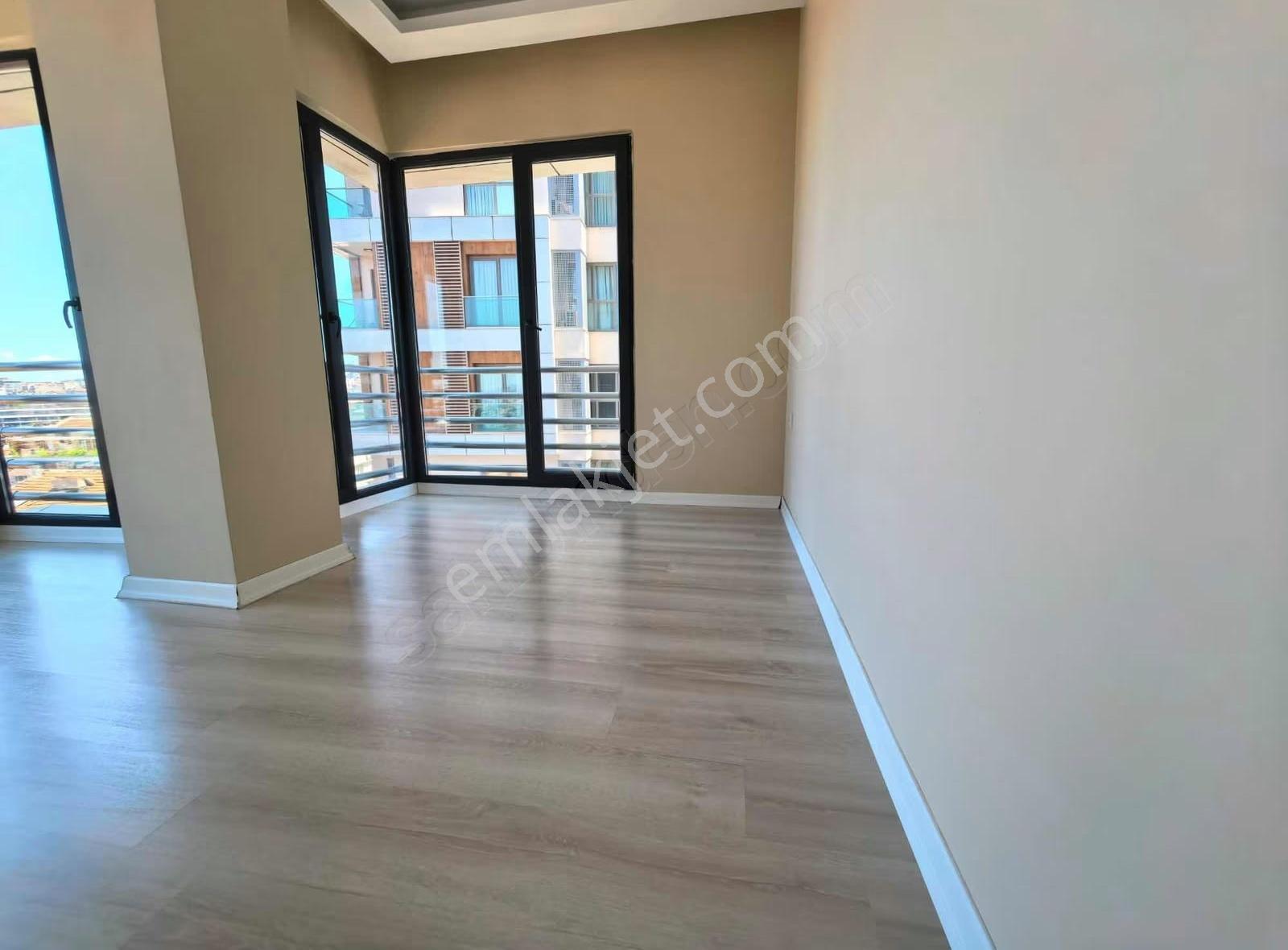 İstova Hilltown Kiralık 2+1 Lüks Rezidans Daire Metro Yakını - Görsel 2